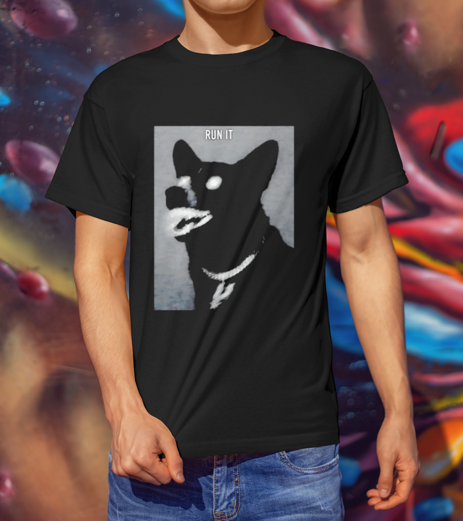 Run It Black Dog Diamond Grill Spurs Pendant T-Shirt