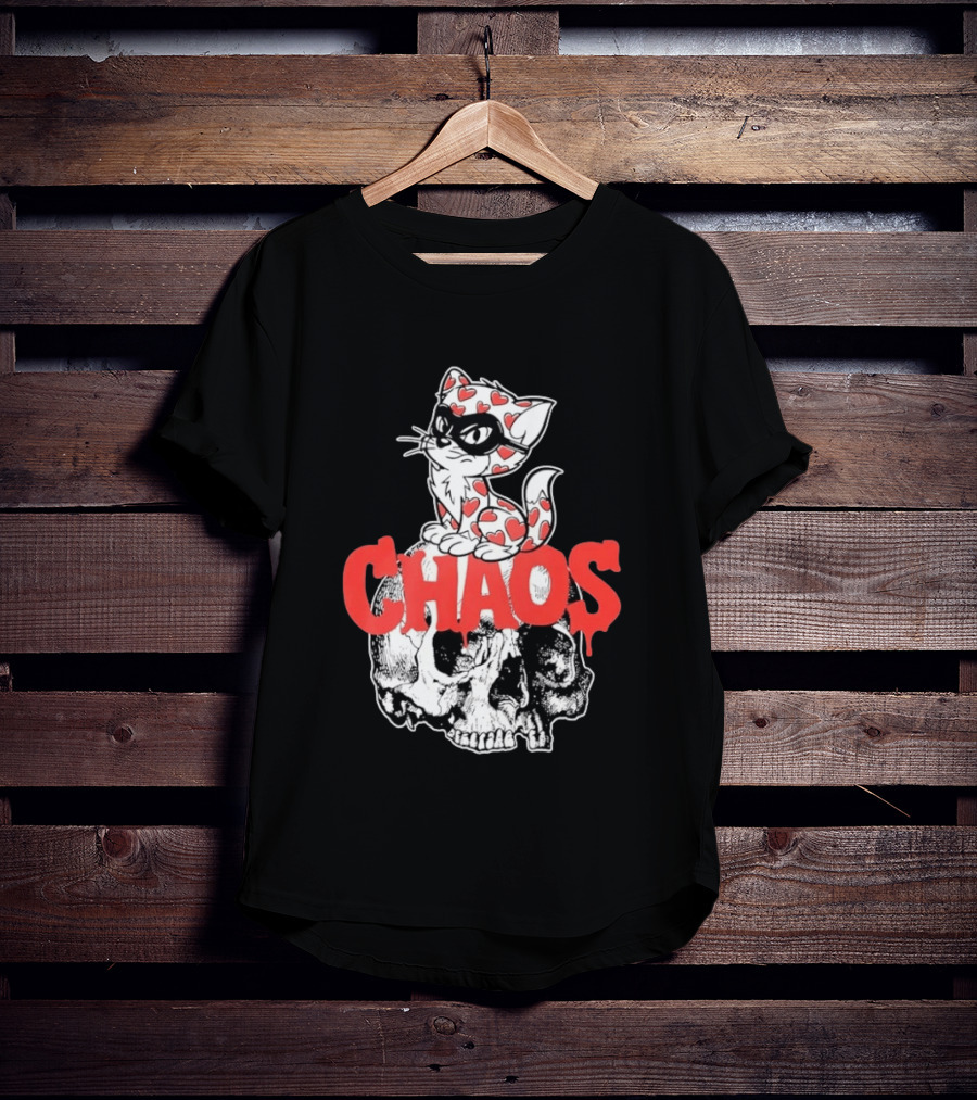 Chaos Cat Heart Pattern Masked Skull T-Shirt