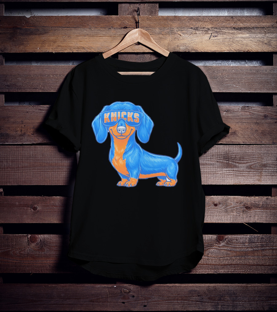 Knicks Dachshund Dog Cartoon Glasses T-Shirt