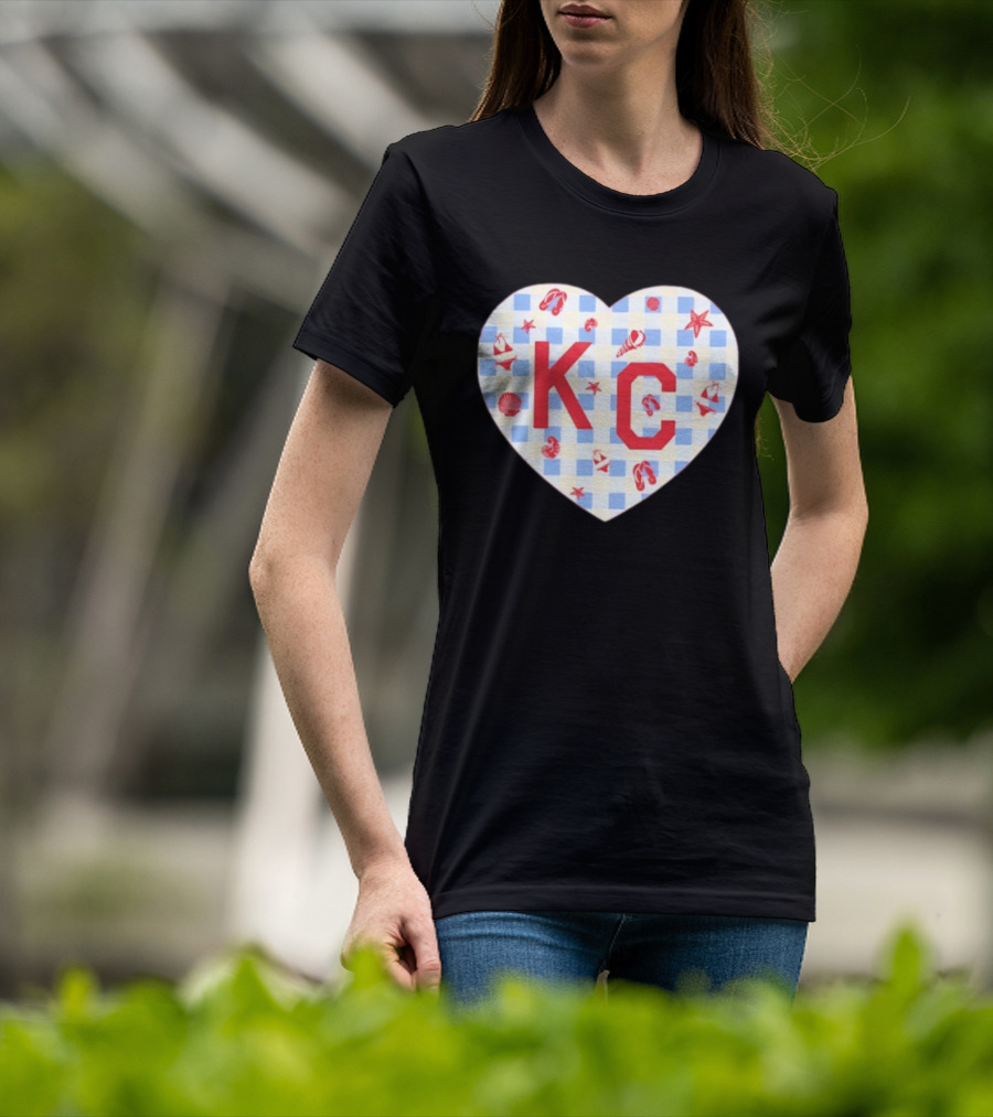 KC Heart Summertime Oatmeal Checkered Seashells And Starfish T-Shirt