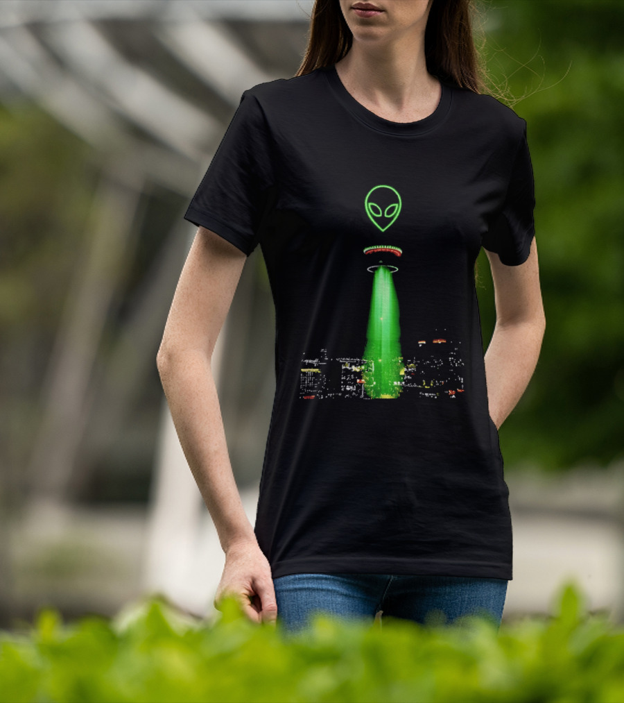 Alien Victor Wembanyama San Antonio Spurs Tower Of The Americas City Night Sky T-Shirt