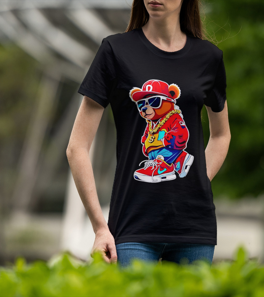 Hip Hop Teddy Bear Swag With Red Cap And Sunglasses T-Shirt