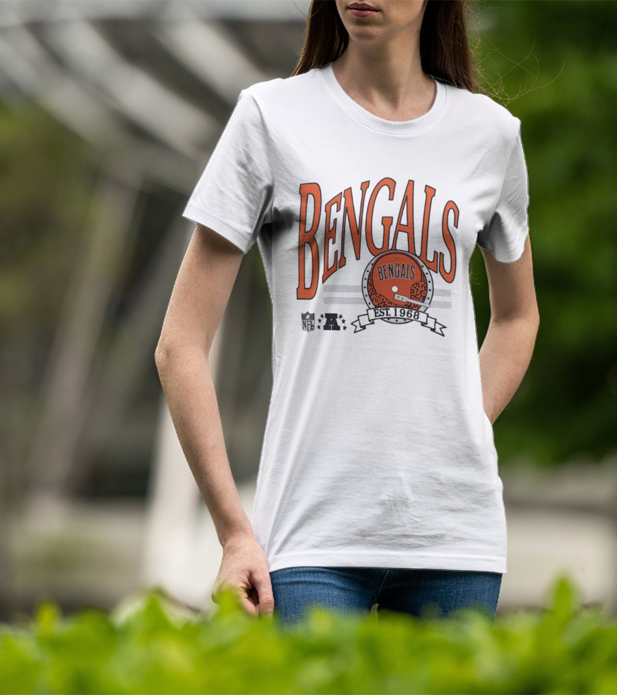 Bengals Est 1968 Helmet Vintage Football Cincinnati T-Shirt