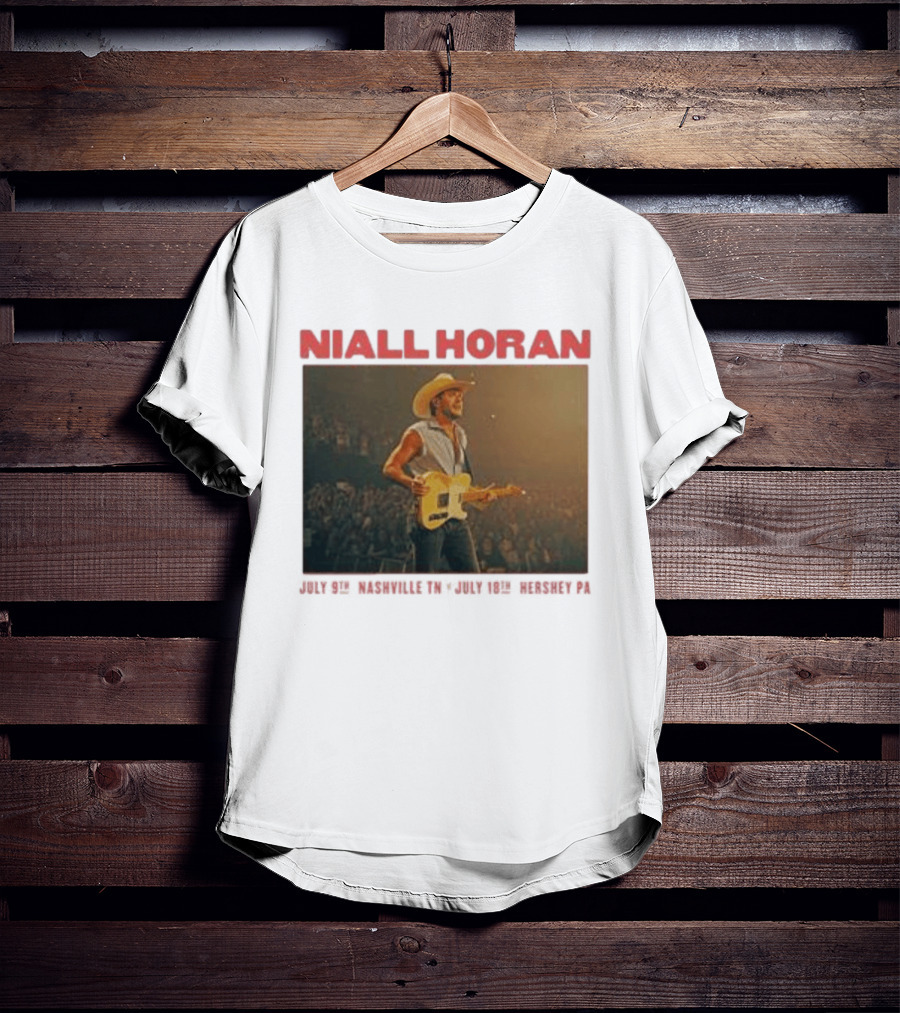 Niall Horan Live Performance Cowboy Hat Guitar Dallas Texas Event T-Shirt