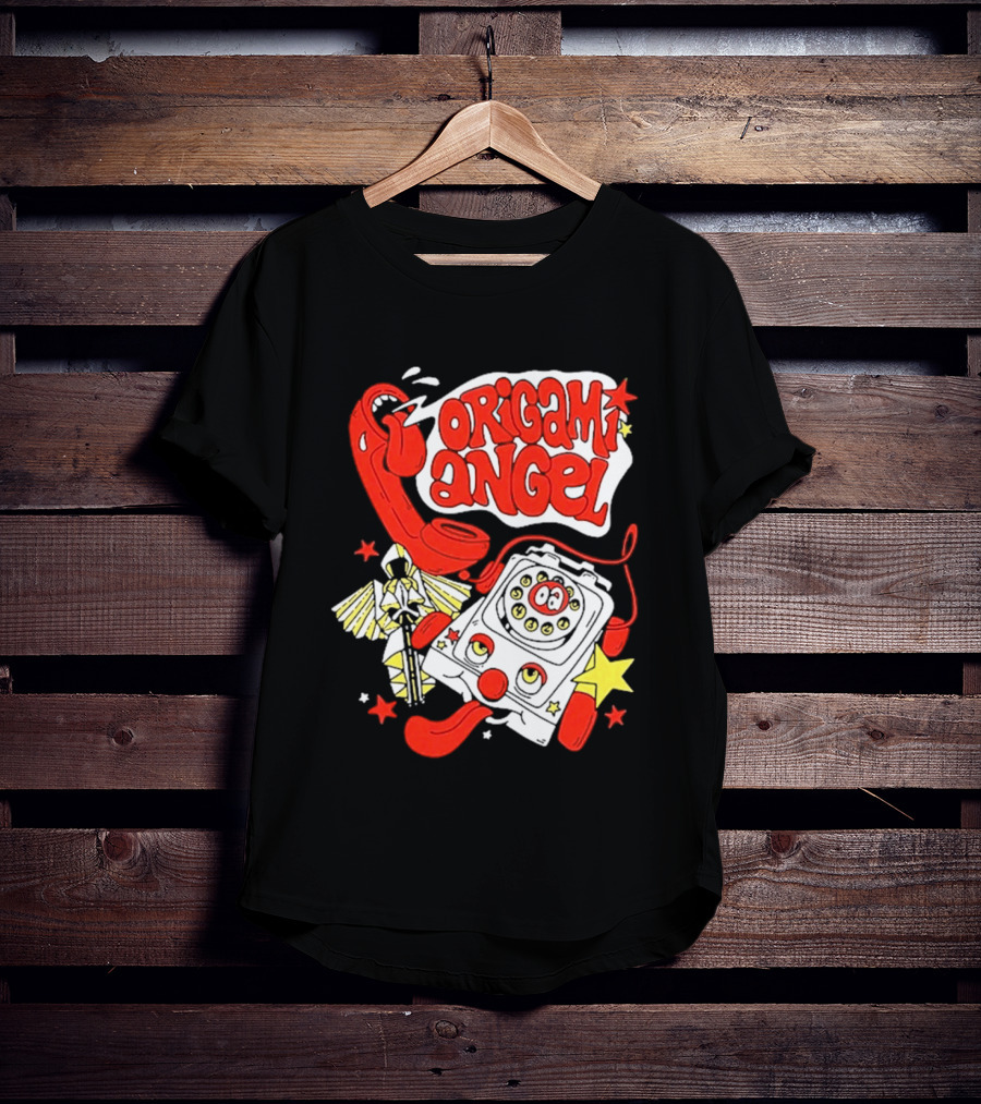 Origami Angel Retro Phone Illustration With Stars And Wings T-Shirt