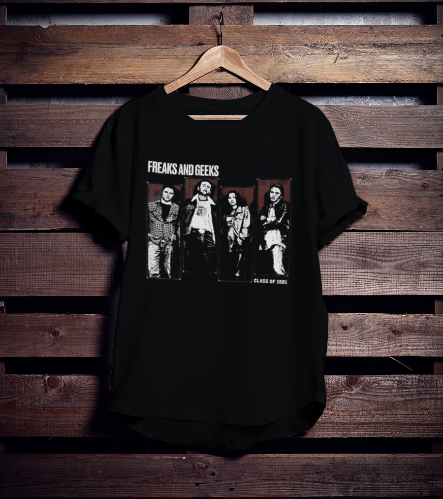 Freaks And Geeks Class Of 1981 Vintage High School Style 1980s Retro Clothing T-Shirt
