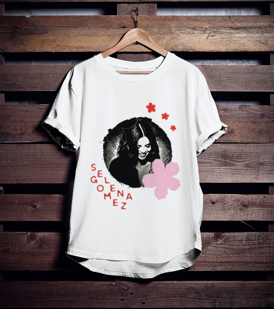 Selena Gomez Smile With Pink Paper Flower And Red T-Shirt