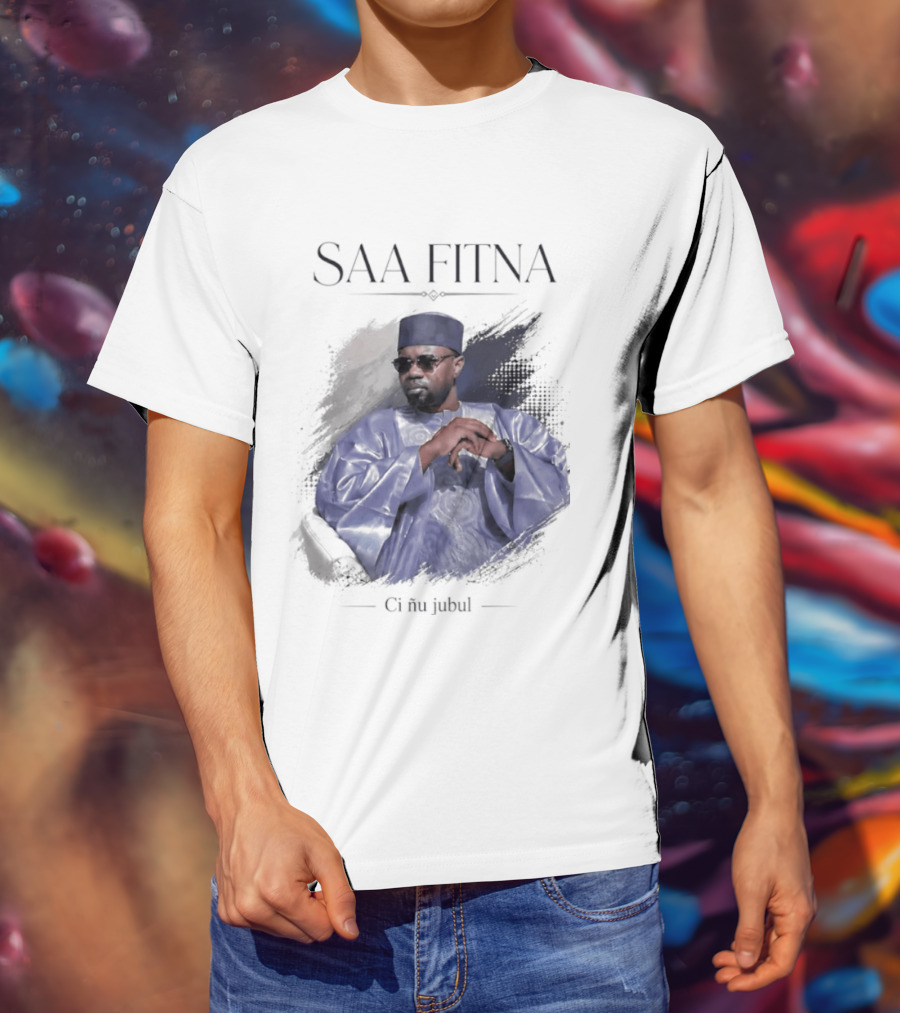 Saa Fitna Ci Nu Jubul Senegal Politics Blue Robe Man T-Shirt