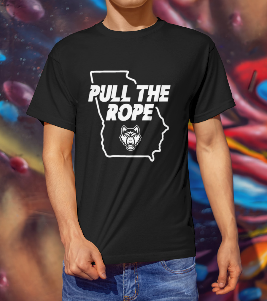 Pull The Rope Georgia Wolf Head Football T-Shirt