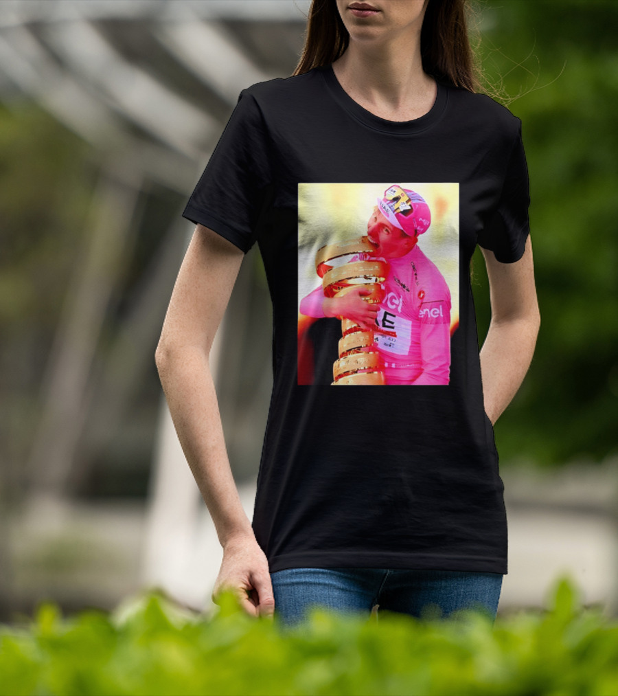 Tadej Pogacar 2024 Giro D'Italia Trophy Celebration In Pink Jersey T-Shirt
