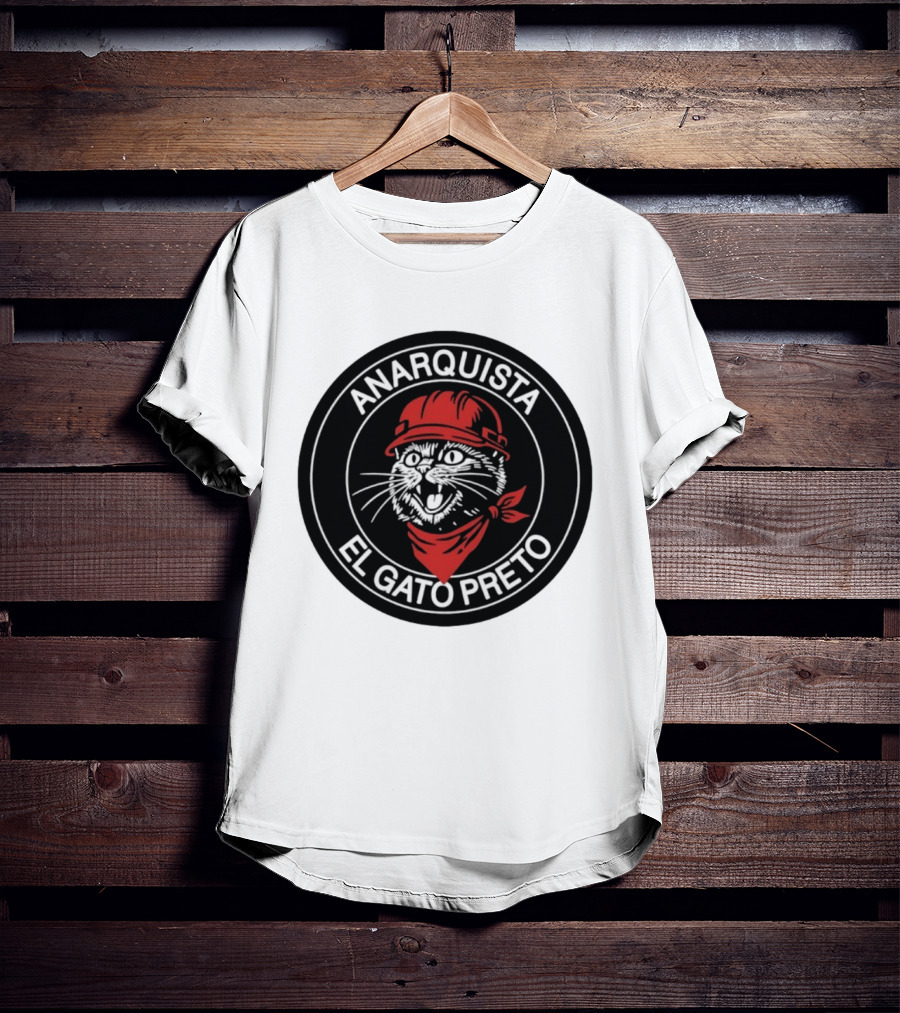 ANARQUISTA EL GATO PRETO Red Bandana Helmet Cat Meme T-Shirt