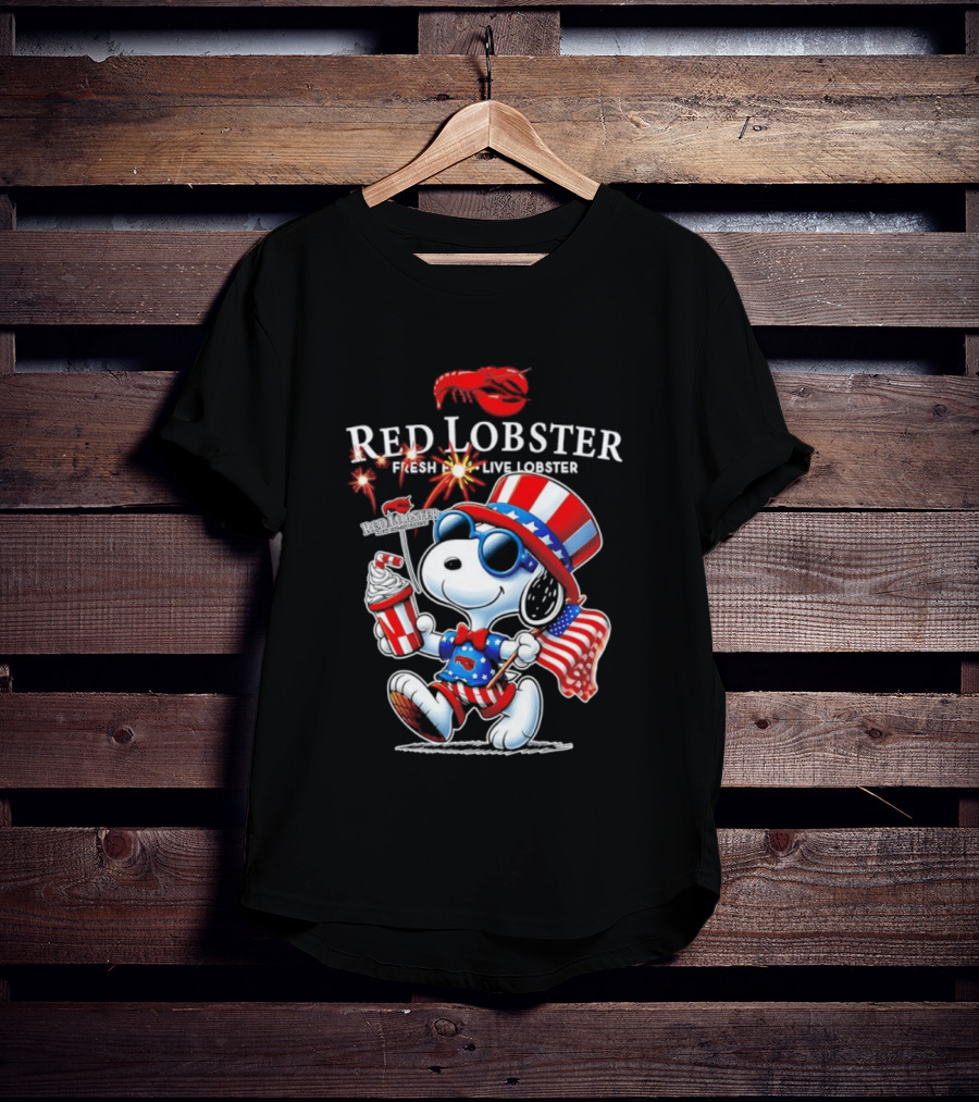 Snoopy Red Lobster Fresh Live Lobster America 1776 2026 250th Anniversary T-Shirt
