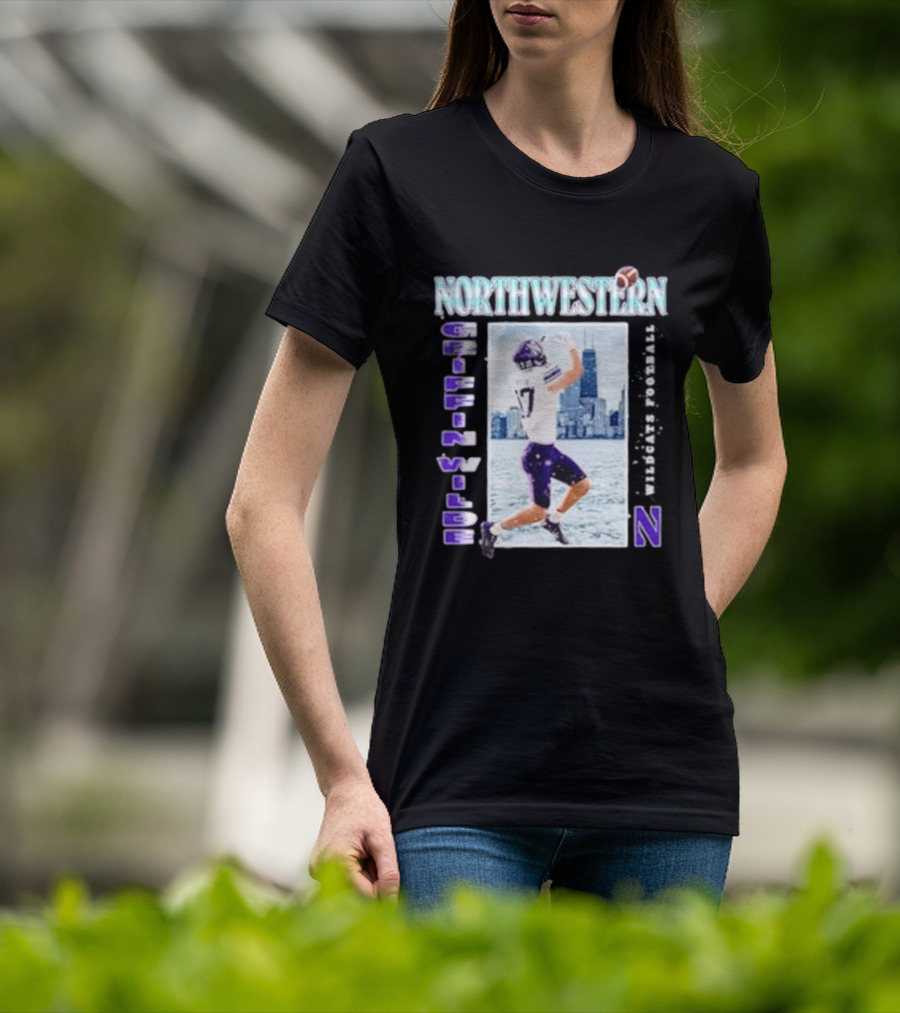 Northwestern Wildcats Football Griffin Wilde No 17 Chicago Skyline T-Shirt