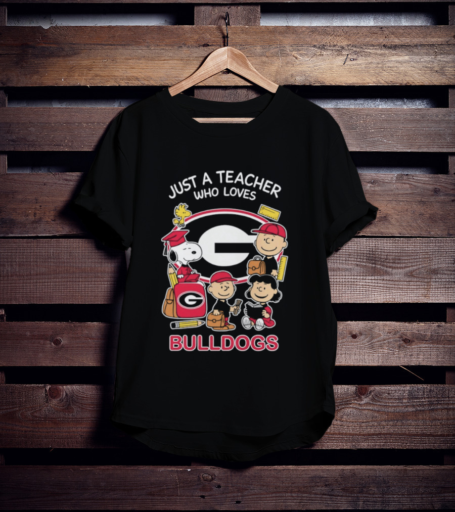 Just A Teacher Who Loves Bulldogs Peanuts X Georgia Football Academics T-Shirt