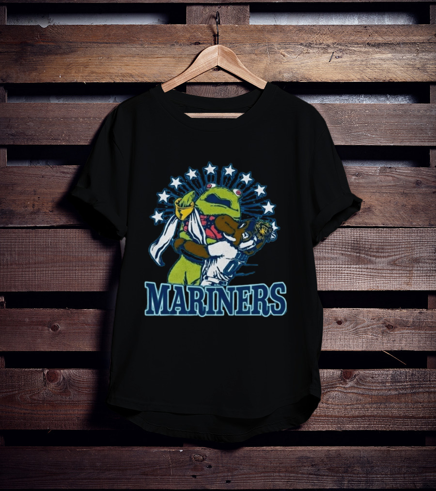 Mariner Moose Hugs Humpy Salmon With Mariners Stars T-Shirt