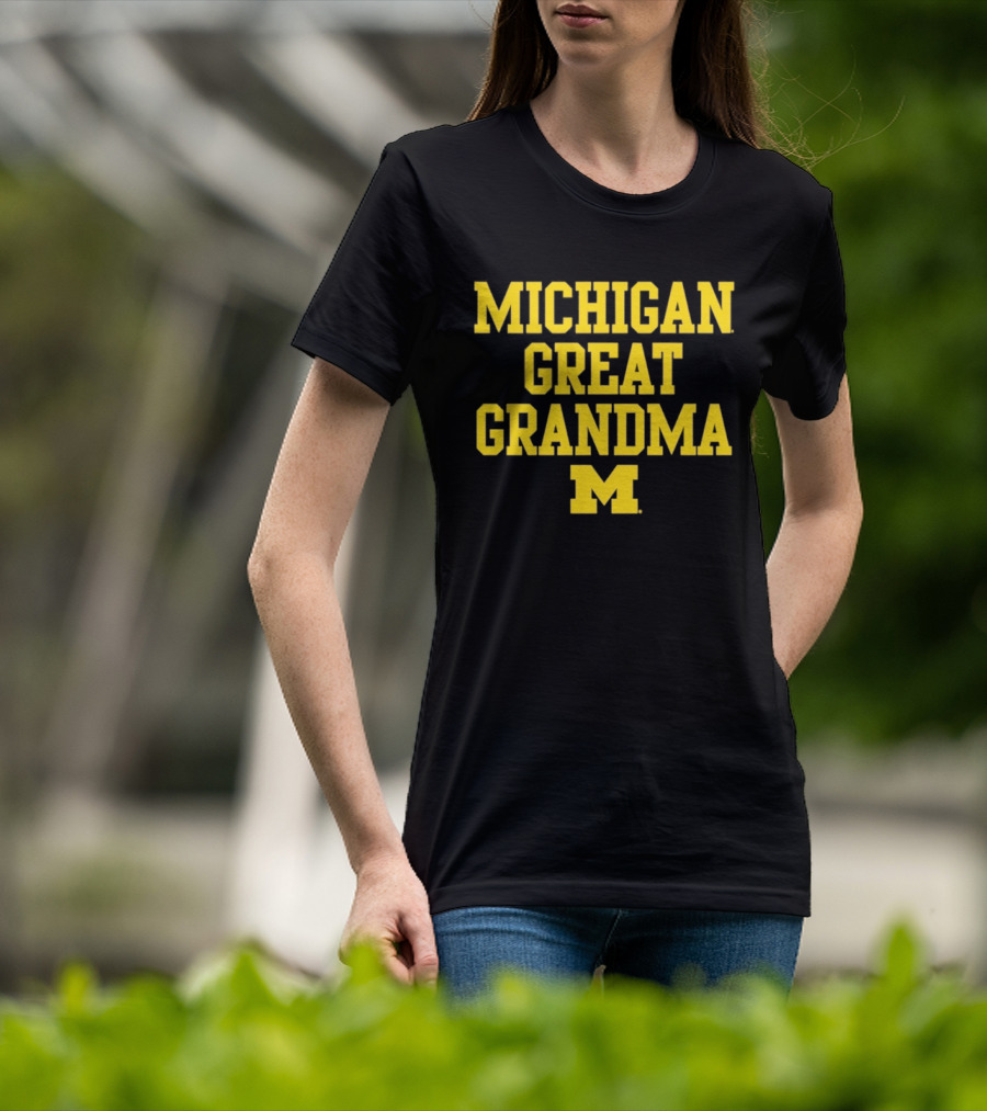 Michigan Wolverines Great Grandma M 2026 NCAA Family Sports Fan Gear T-Shirt