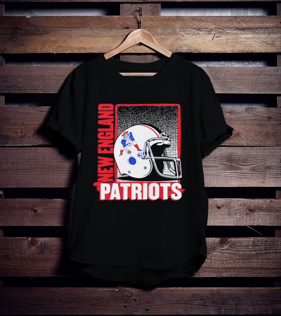 New England Patriots Vintage Helmet 2026 Season T-Shirt