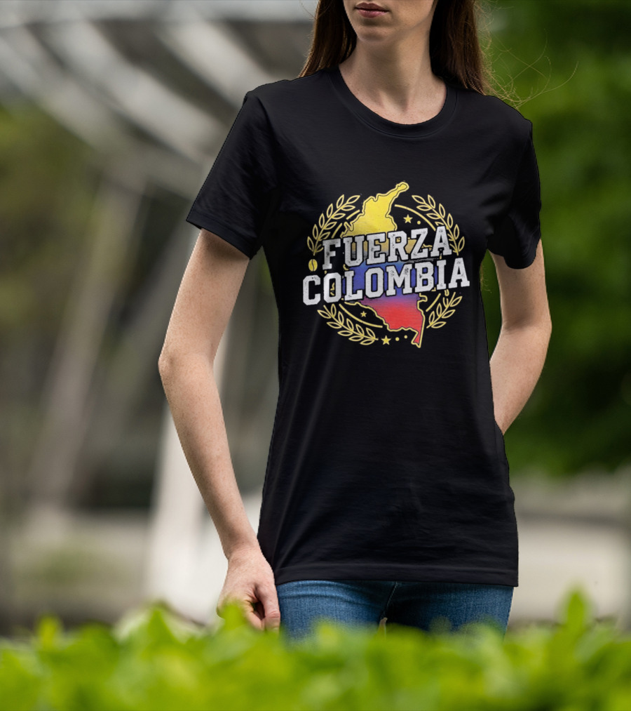 Fuerza Colombia Map Yellow Blue Red Laurel And Stars T-Shirt