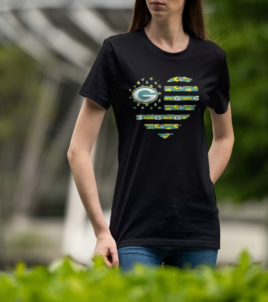 Green Bay Packers 2026 Season American Flag Heart Packers Gamers NFL Football Fans T-Shirt