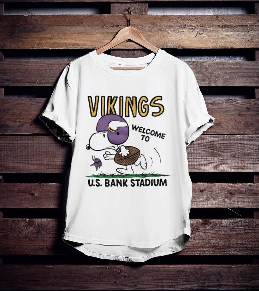 Minnesota Vikings Snoopy Welcome To U.S. Bank Stadium Peanuts Collaboration T-Shirt