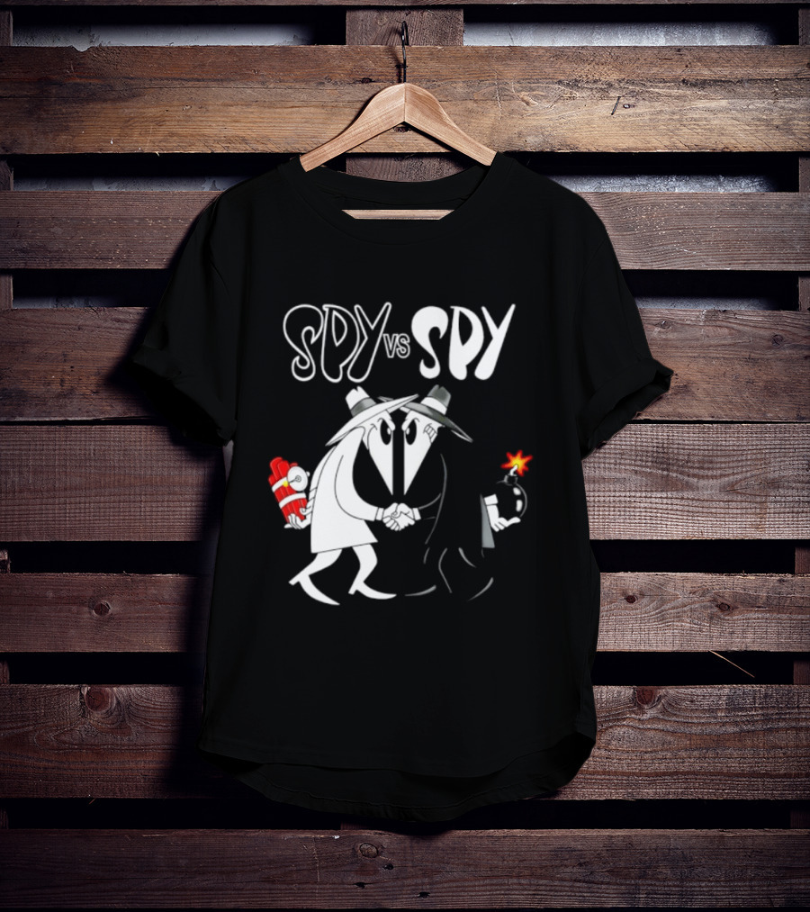 Spy Vs Spy Mad Magazine Comic Strip Cold War Classic Characters Showdown T-Shirt