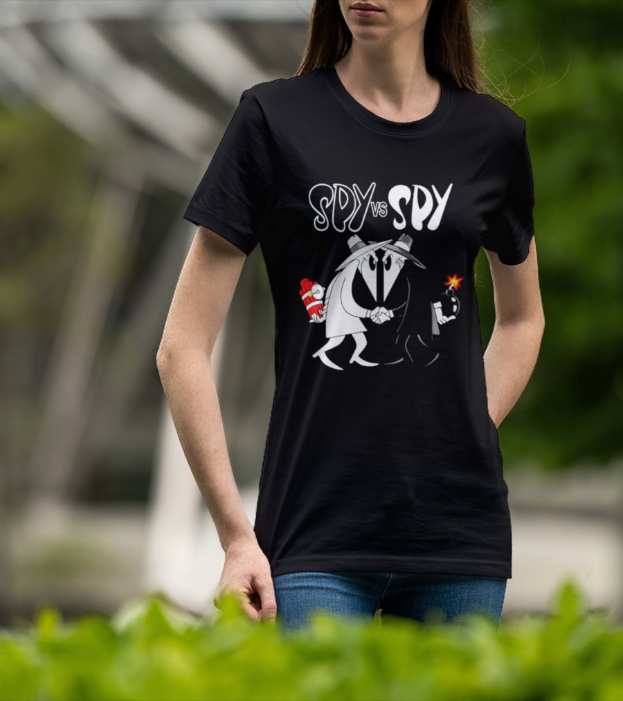 Spy Vs Spy Mad Magazine Comic Strip Cold War Classic Characters Showdown T-Shirt