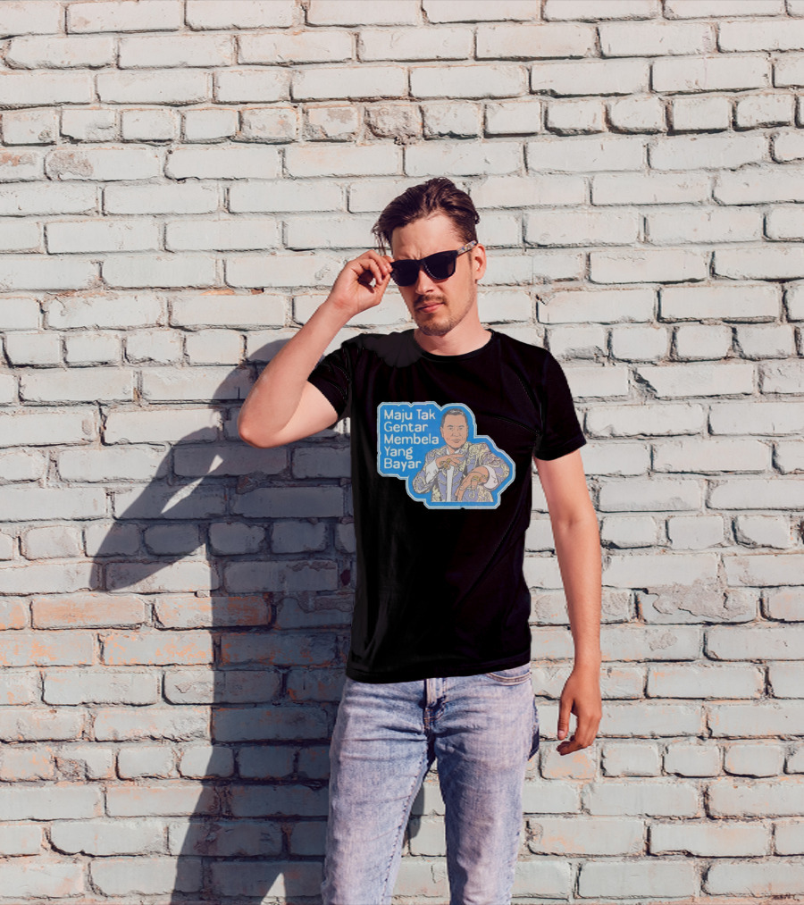 Maju Tak Gentar Membela Yang Bayar Indonesia Iconic Suit Pose T-Shirt