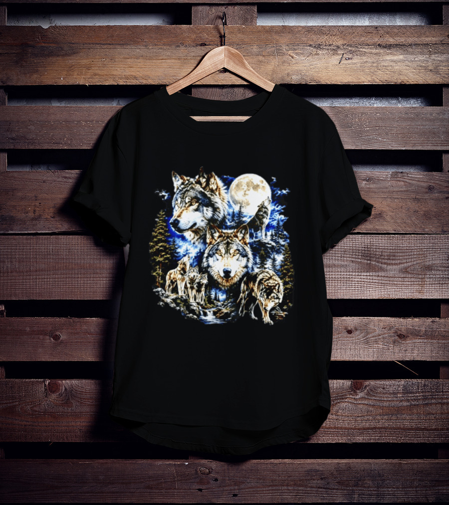 MS Studio Wolf Pack Full Moon Forest Wilderness Nature T-Shirt