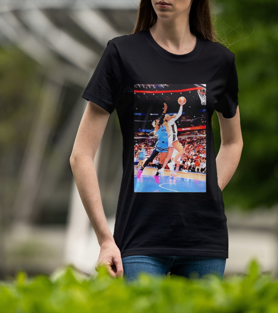 Caitlin Clark Indiana Fever Gameplay Action WNBA Basketball Competition T-Shirt