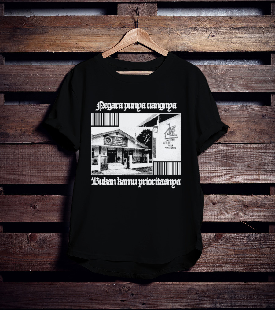 Negara Punya Uangnya Bukan Kamu Prioritasnya Monochrome House And Trees T-Shirt