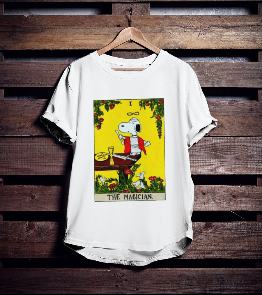 Snoopy Peanuts The Magician Tarot Card T-Shirt