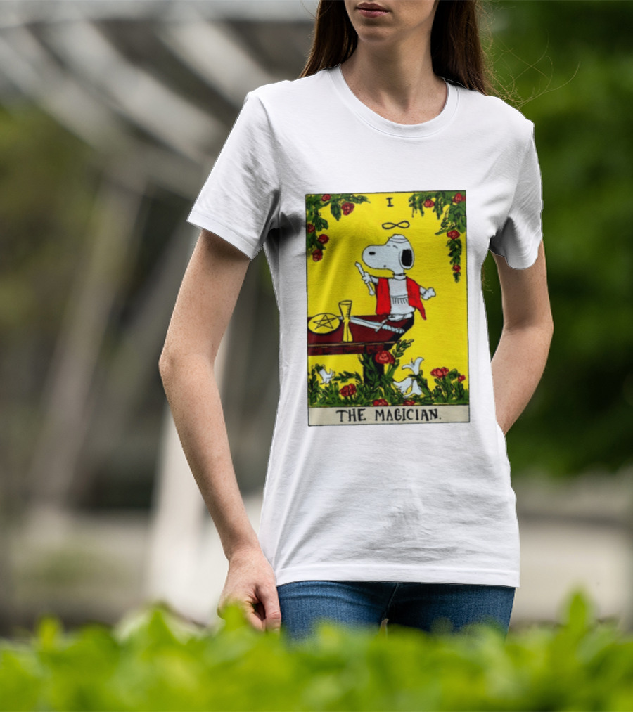 Snoopy Peanuts The Magician Tarot Card T-Shirt