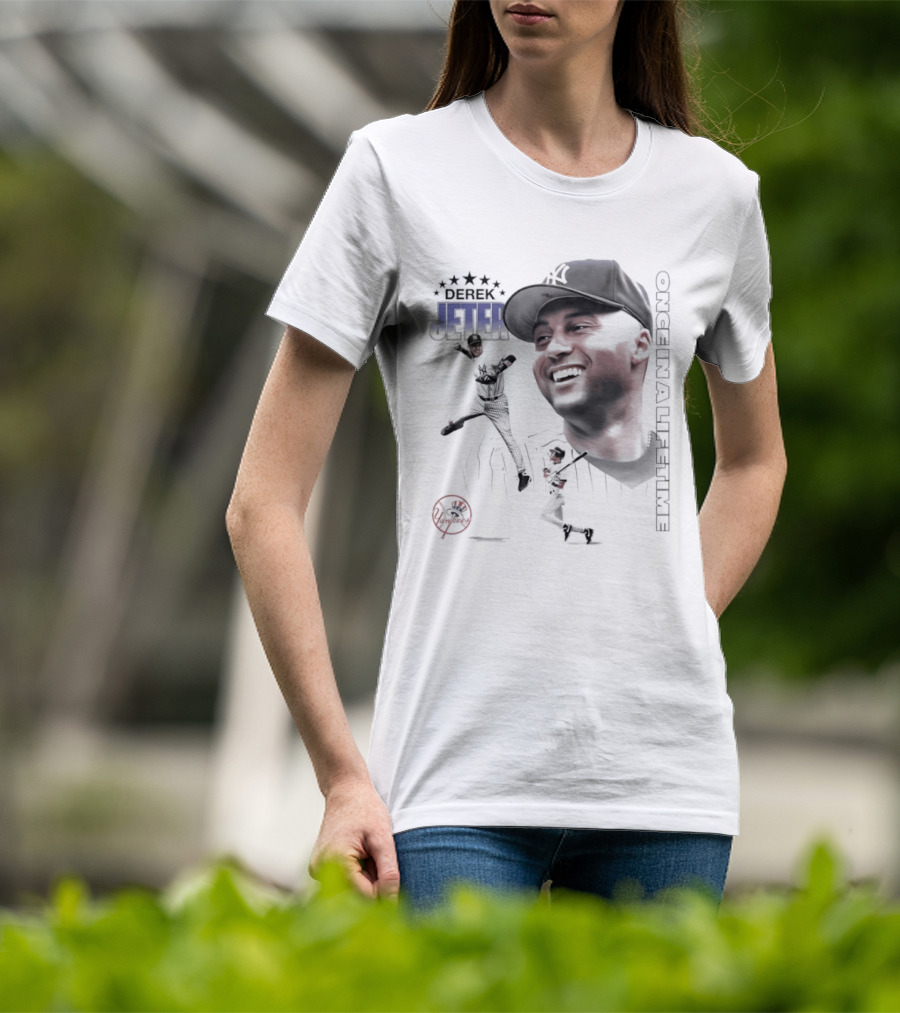 Derek Jeter New York Yankees Once In A Lifetime Baseball Legend T-Shirt