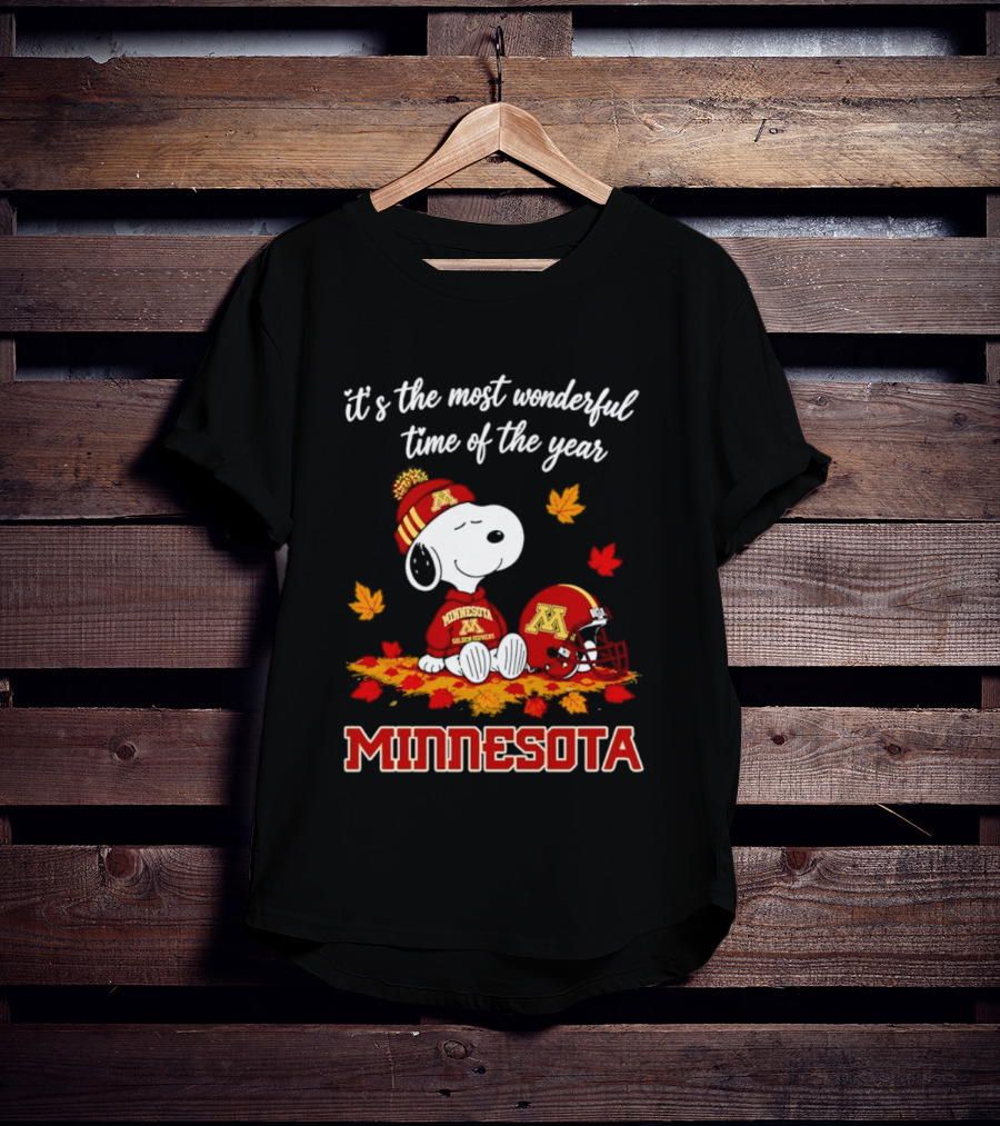 Minnesota Golden Gophers Snoopy Fall Autumn Leaves It's The Most Wonderful Time Of The Year T-Shirt