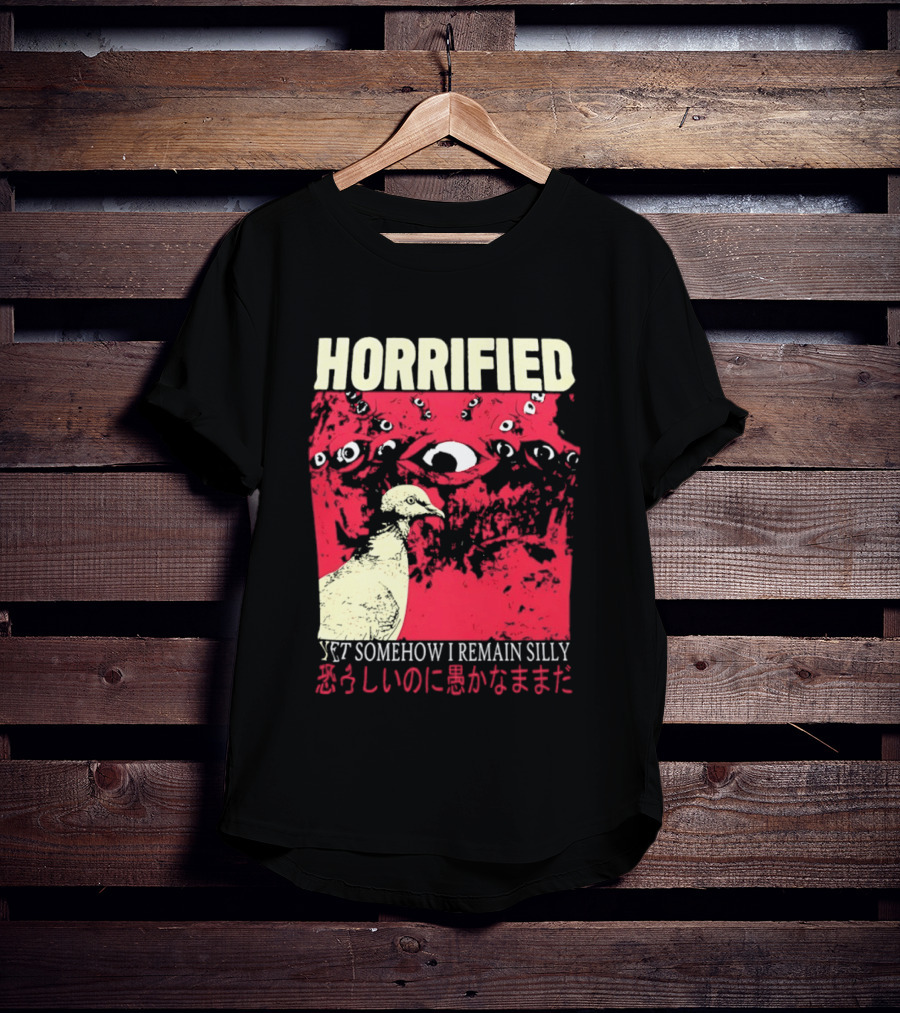 Horrified Pigeon Yet Somehow I Remain Silly Japanese T-Shirt