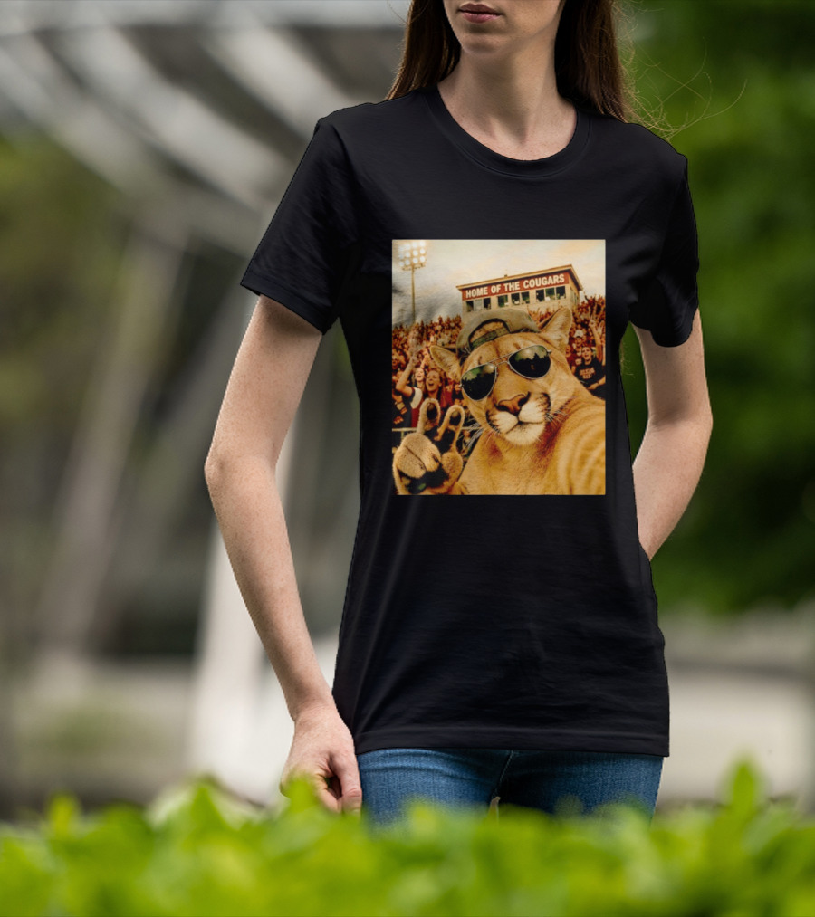 Cougar Selfie Home Of The Cougars Game Day Crowd T-Shirt