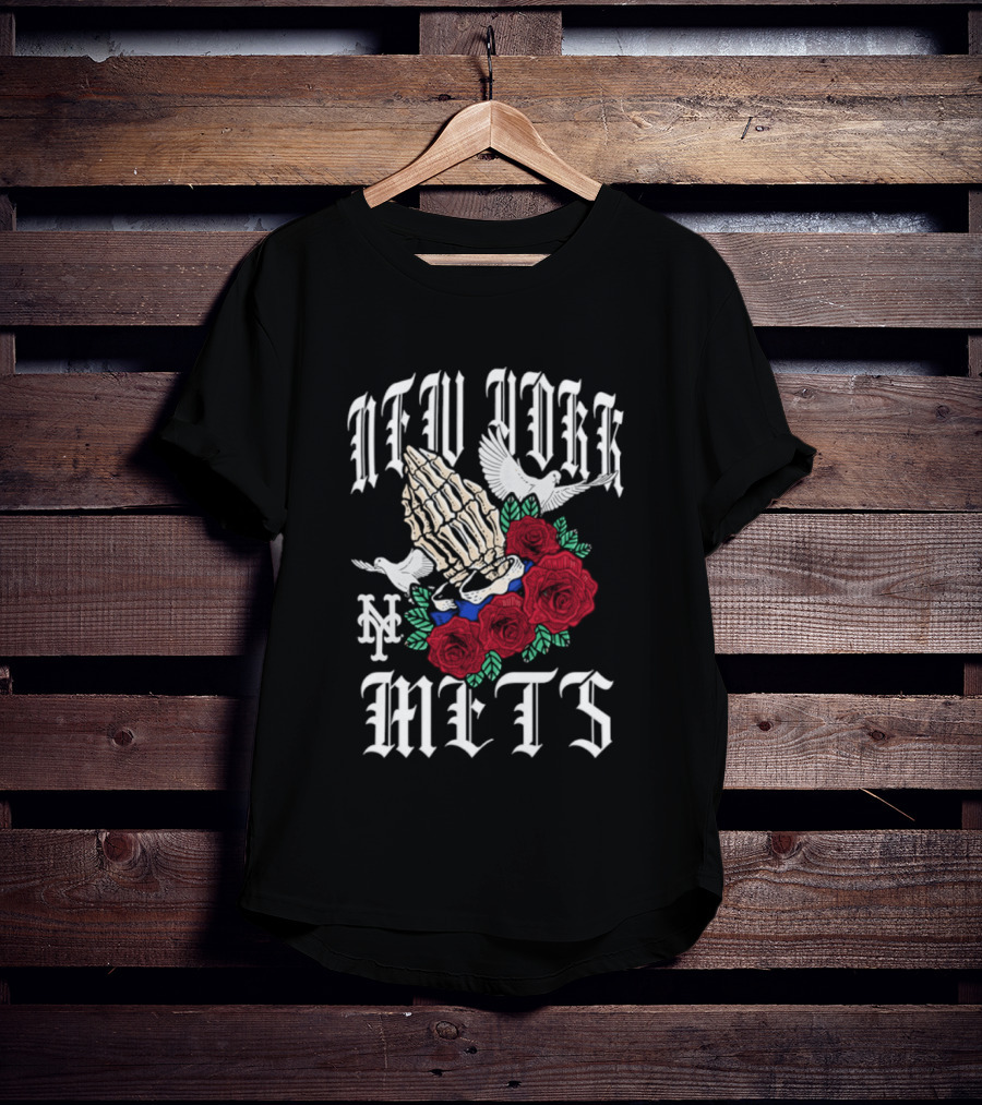 New York Mets Gothic Bloom With Doves And Roses Halloween 2026 T-Shirt