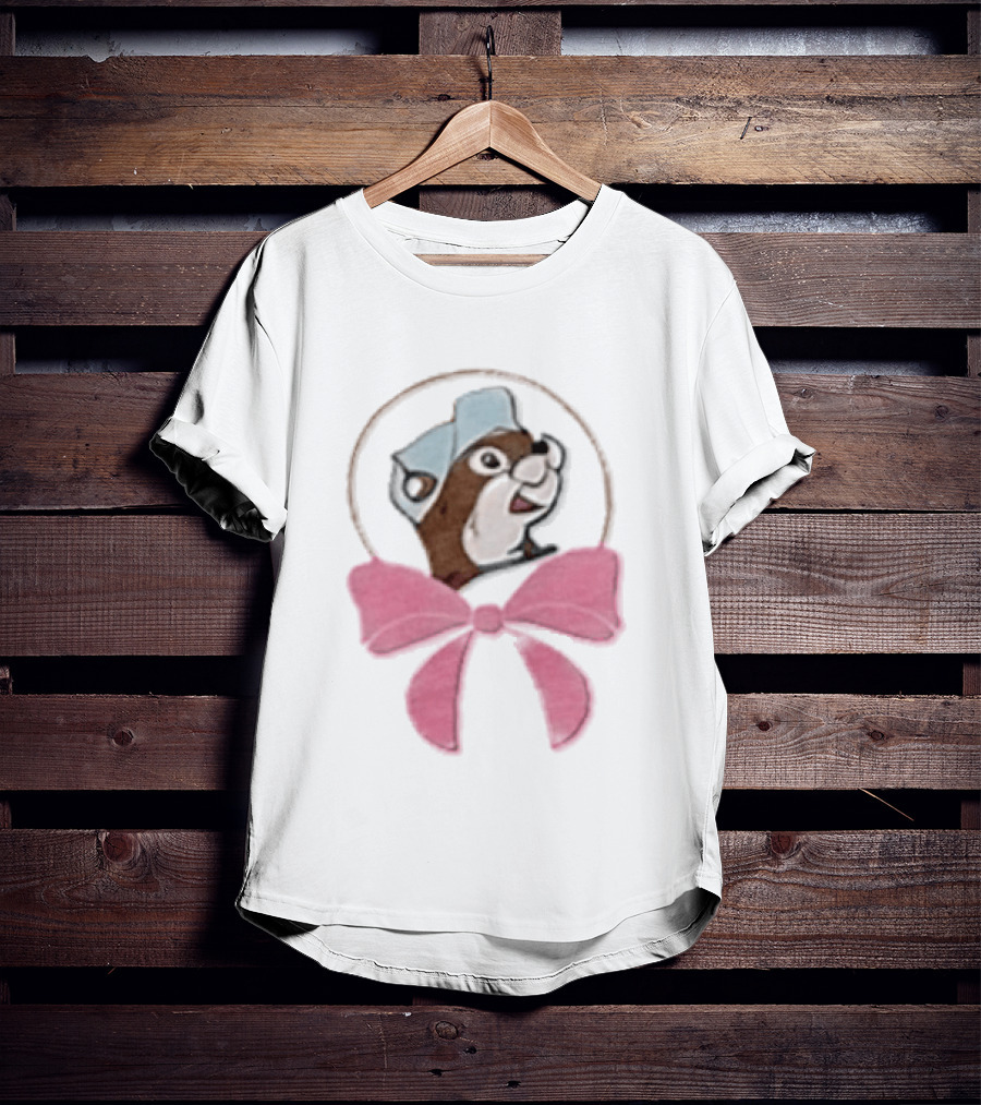 Buc Ee's Beaver With Pink Bow Icon In Circle T-Shirt