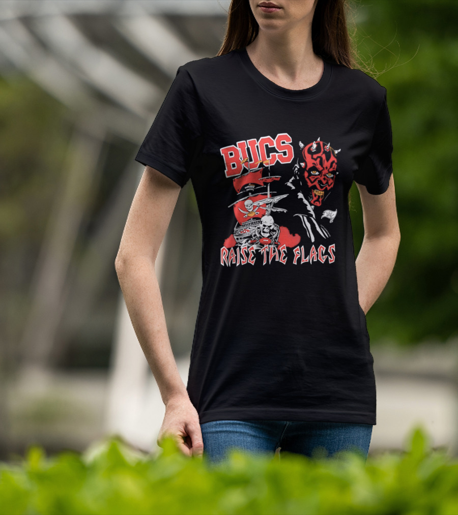 Bucs Darth Maul Raise The Flags Tampa Bay Buccaneers Star Wars T-Shirt