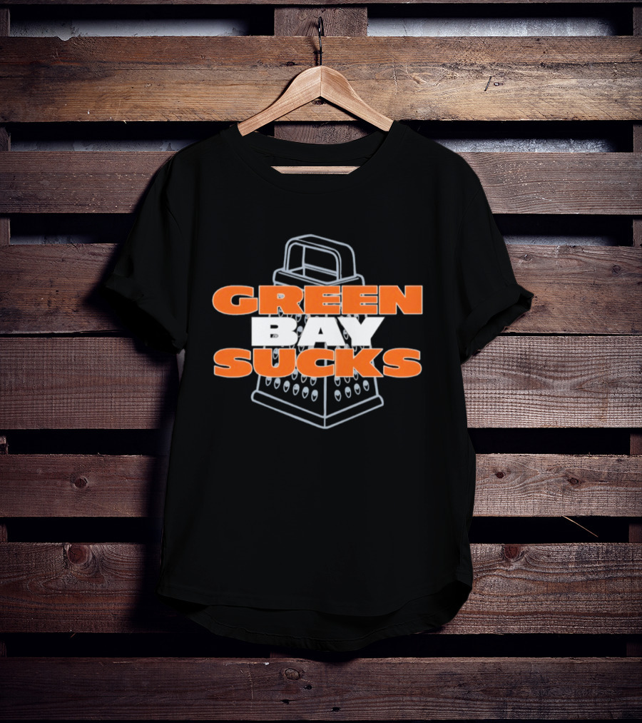 Chicago Bears Green Bay Sucks Cheese Grater T-Shirt