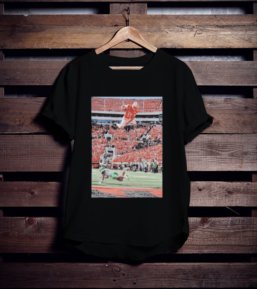 Drew Mestemaker Air Mesty Football Jumping Action 17 Stadium Scene T-Shirt
