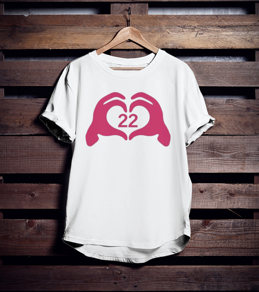 Feelin 22 Pink Heart Hands Gesture T-Shirt