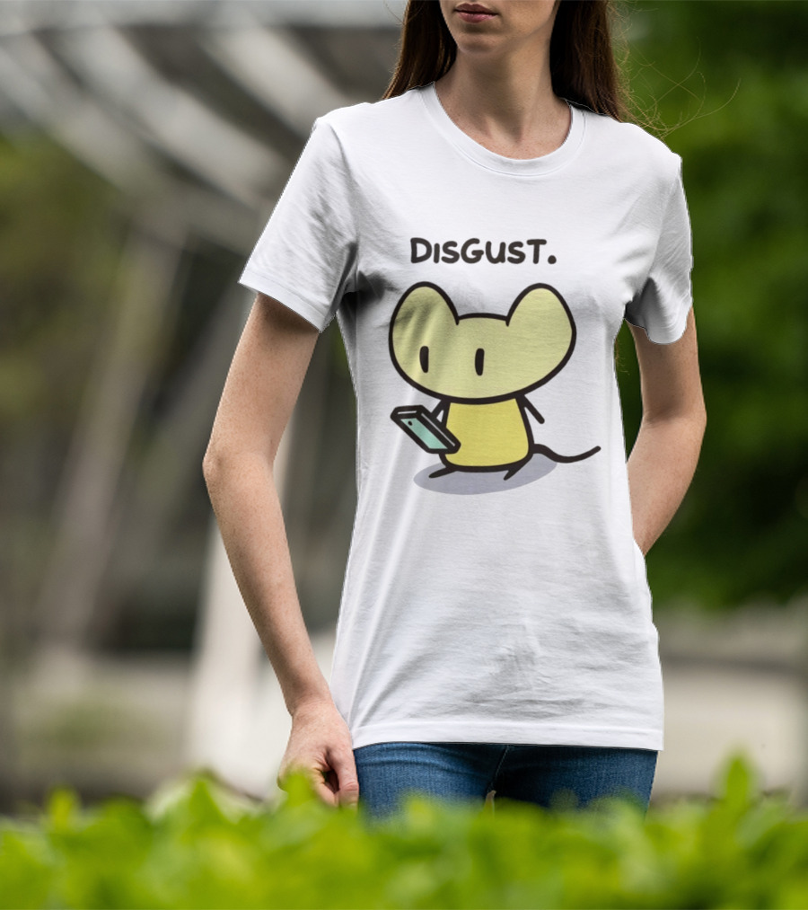 Disgust Mouse With Phone Vintage Humor T-Shirt