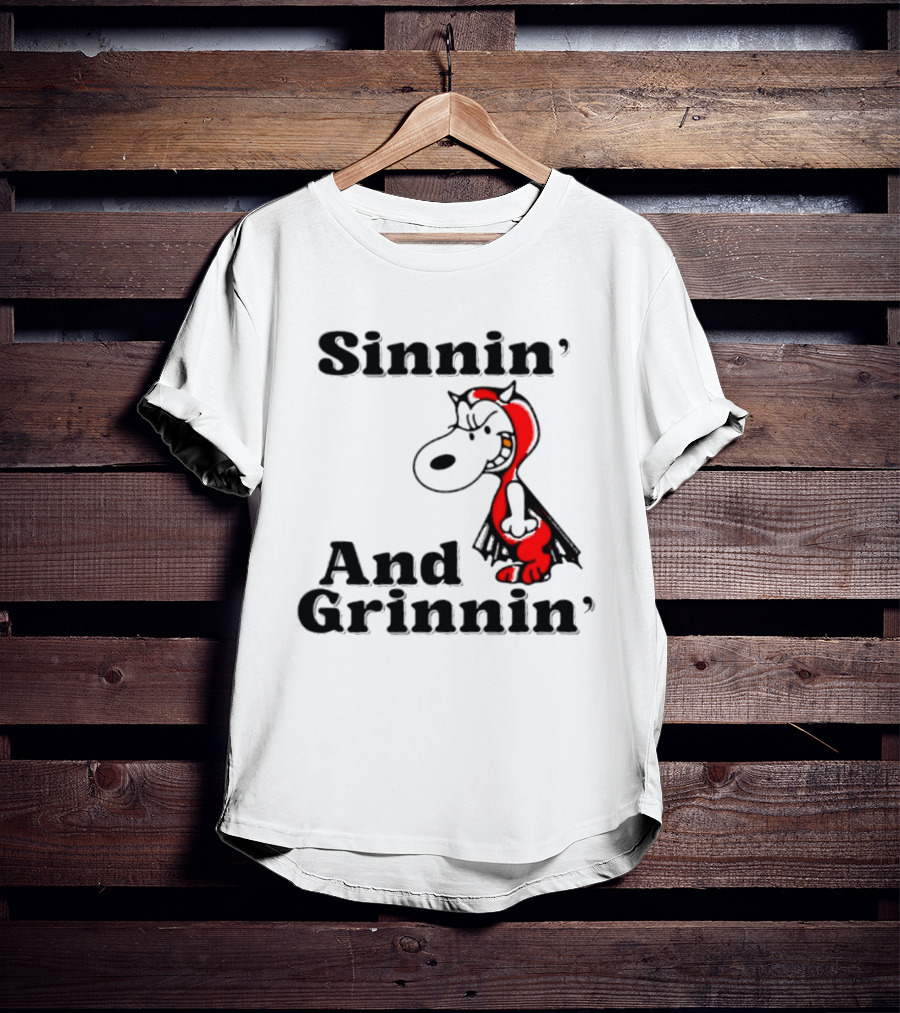 Sinnin' And Grinnin' Snoopy Devil Peanuts Cartoon T-Shirt