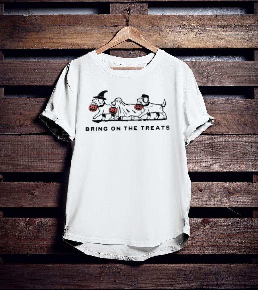 Bring On The Treats Three Dogs Halloween Jack O'Lanterns T-Shirt