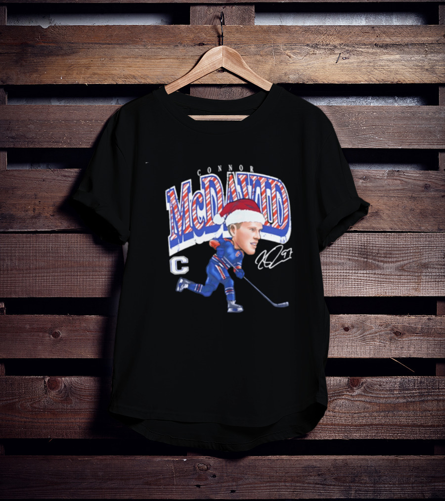 Connor McDavid Edmonton Oilers Cartoon Santa Hat ND97 T-Shirt