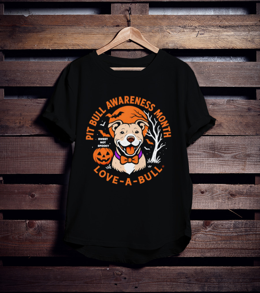 Pit Bull Awareness Month Love A Bull Halloween Pumpkin T-Shirt