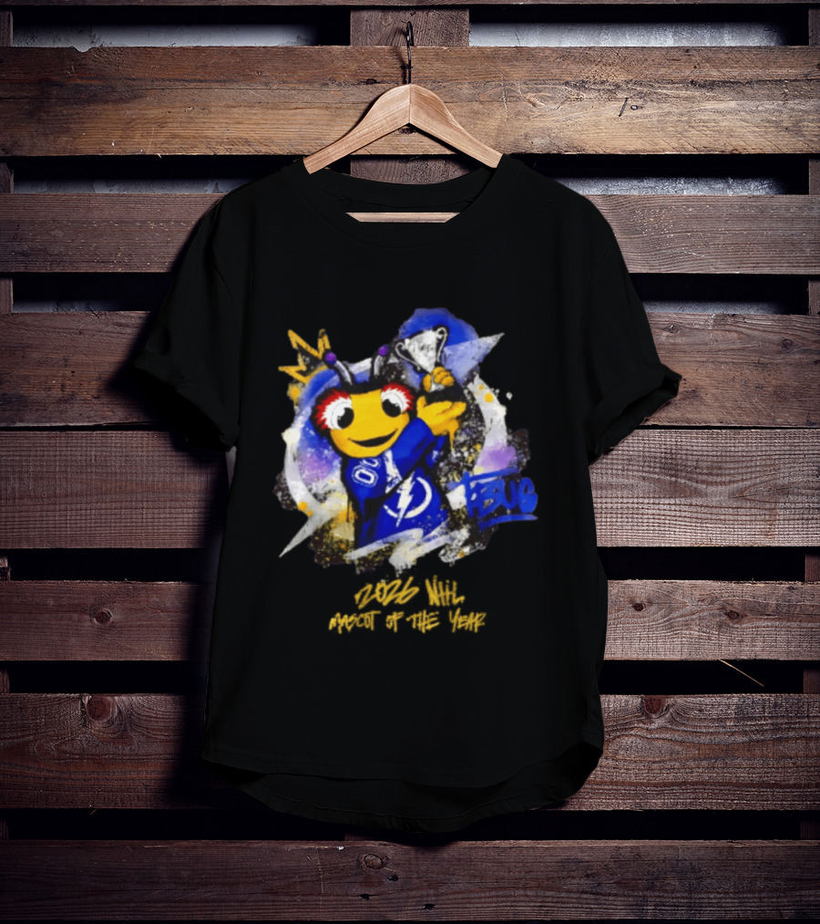 Tampa Bay Lightning Thunderbug Holding Trophy 2026 T-Shirt