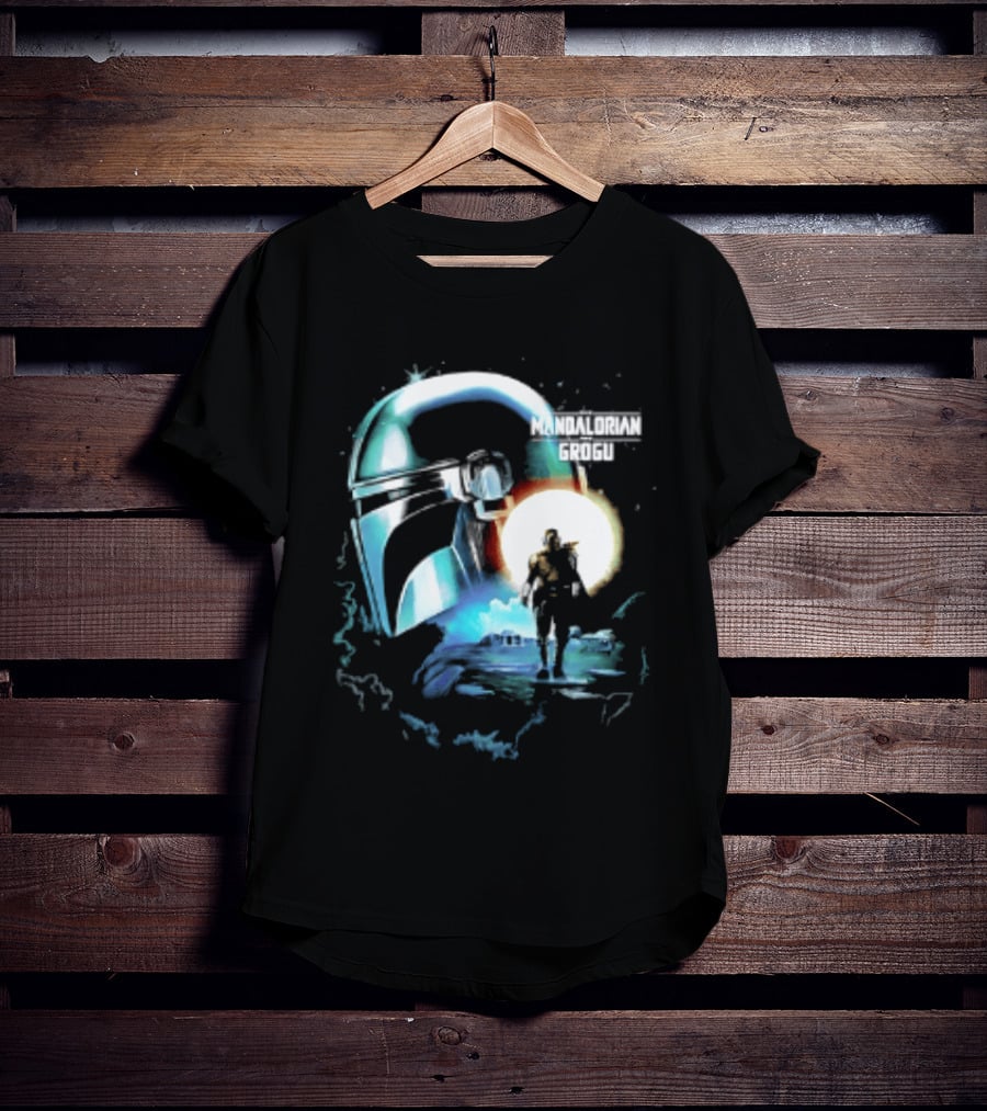 The Mandalorian And Grogu Helmet Silhouette Star Wars Disney Plus Series T-Shirt