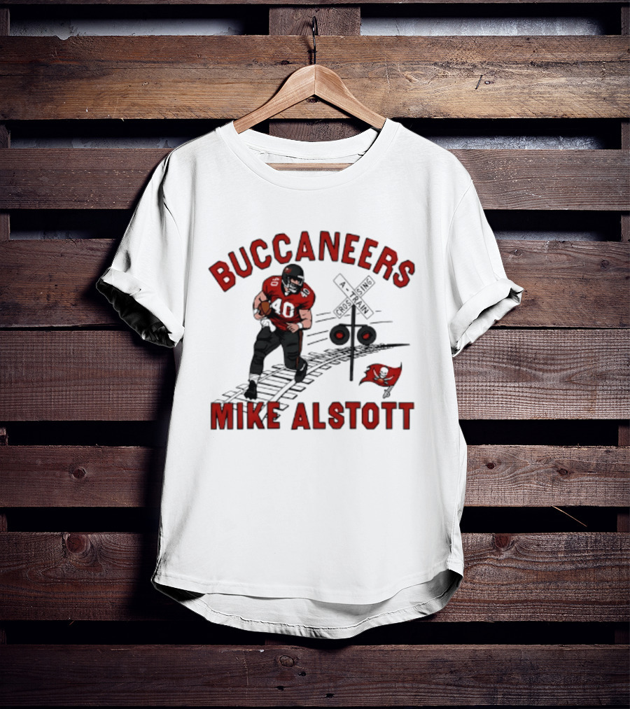 Buccaneers Mike Alstott Football Player Railroad Crossing T-Shirt